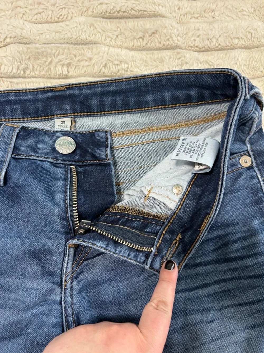 True Religion Jeans - Picture 6 of 11